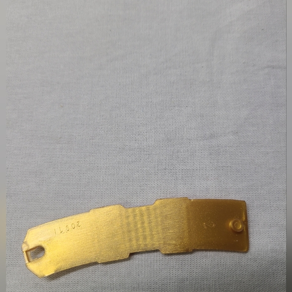 MONSTER HIGH Clawdeen Wolf Day at the Maul GIFT PURPLE GOLD BELT & PURSE - Picture 5 of 5